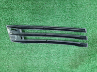 Решетка переднего бампера RR Vogue 4 L405 (17-22)