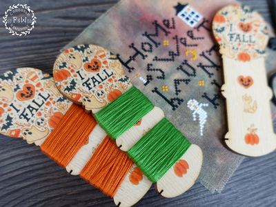 Бобинка на два цвета мулине "Люблю осень"