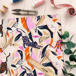 Ткань дюспо яркие леопарды в листьях