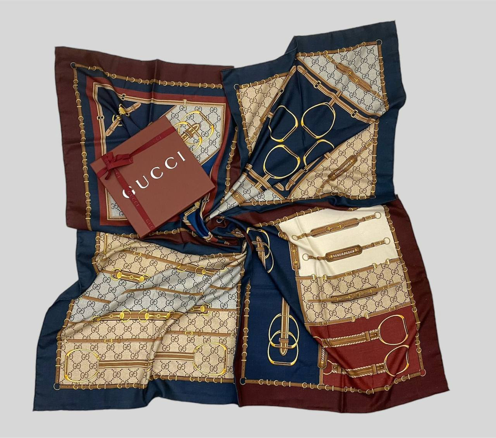 Платок Gucci