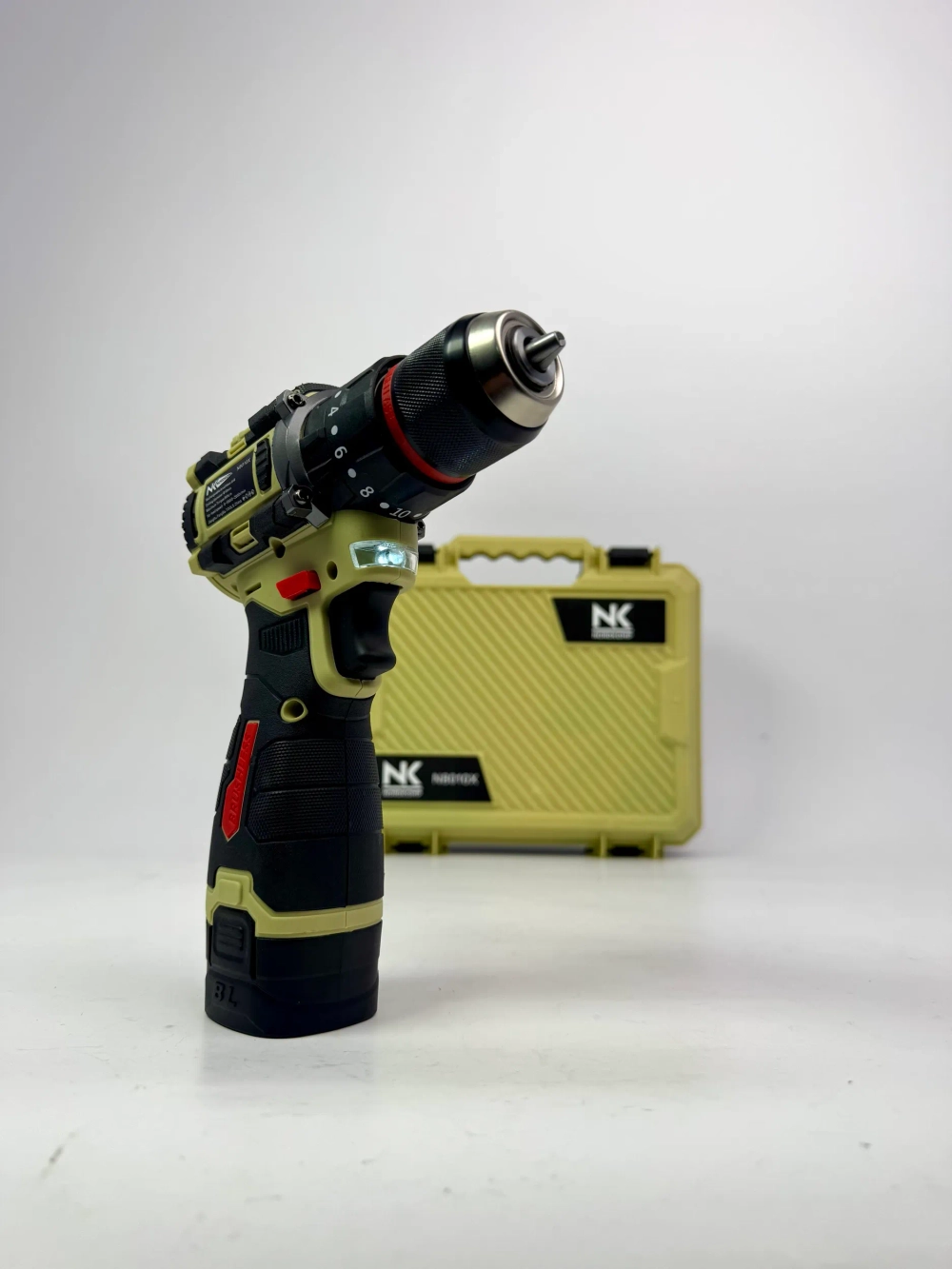 Дрель-шуруповерт, 16 В, 80 Нм, 2 АКБ