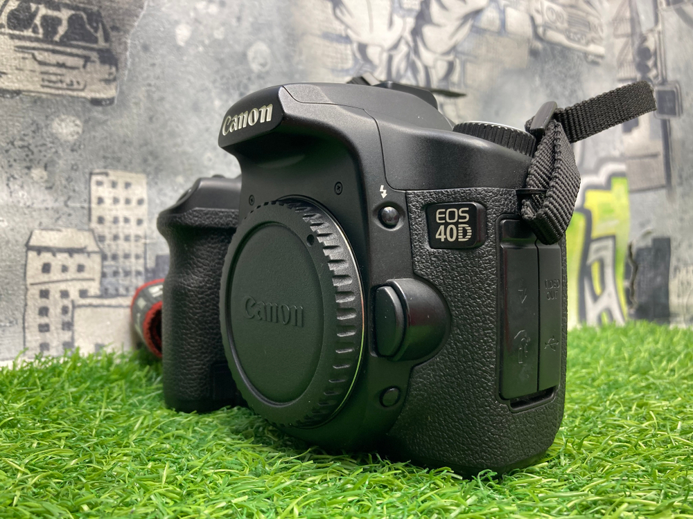 Canon EOS 40D 11.000 кадров