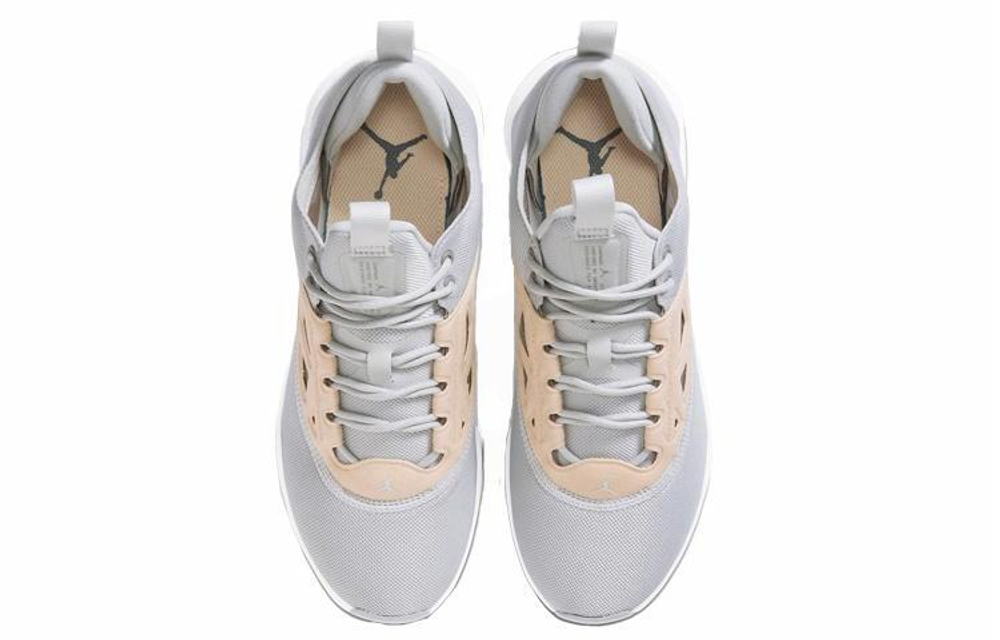 Кроссовки Jordan Maxin 200 (Женская размерная сетка)