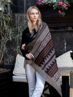 Легкий шарф-платок