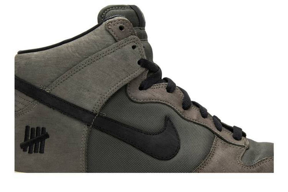 Nike hyperdunk undefeated deals