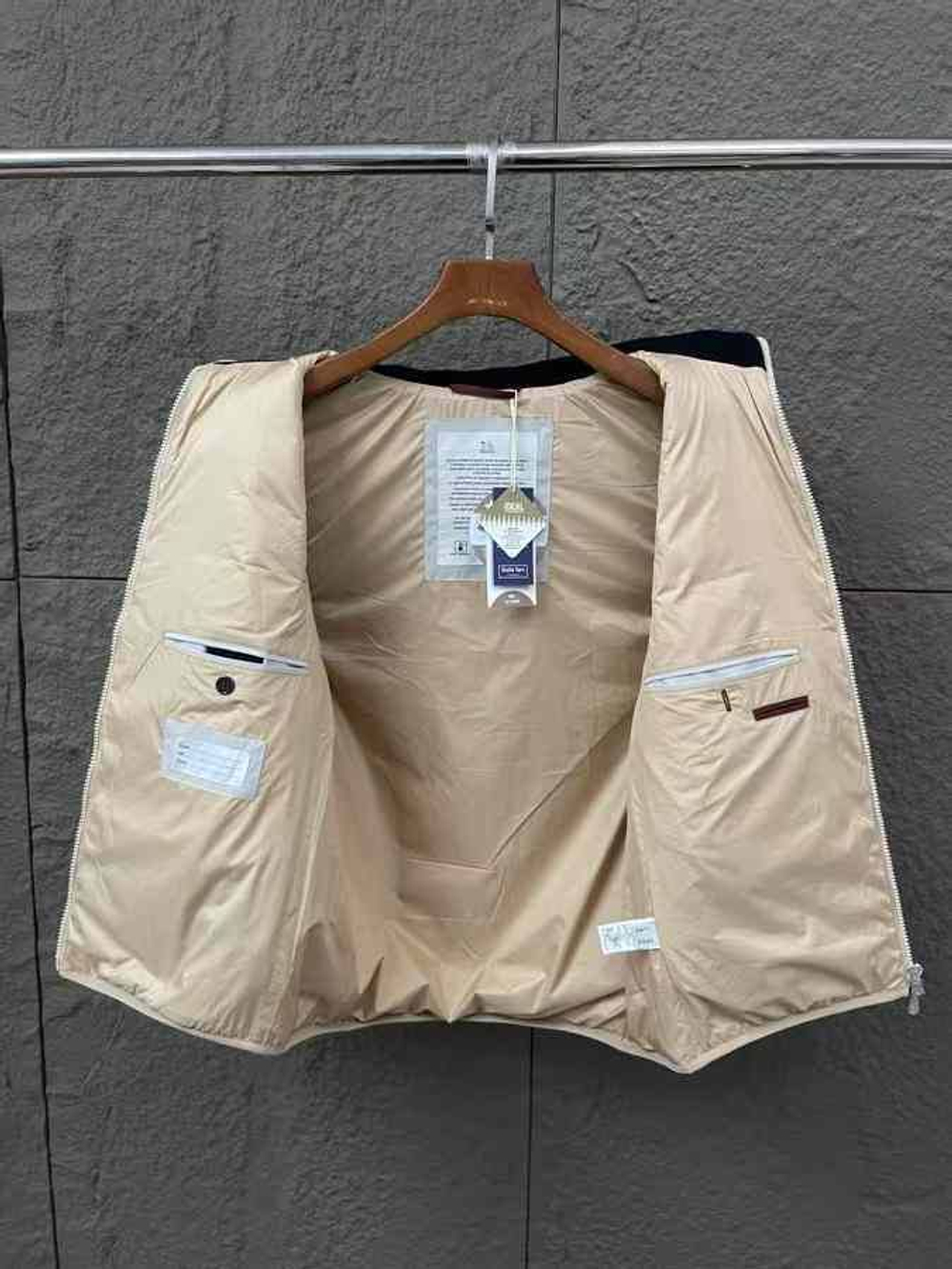 Жилет Brunello Cucinelli