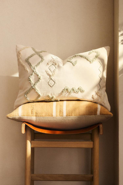 ZARA HOME ЧЕХОЛ ДЛЯ ДЕКОРАТИВНОЙ ПОДУШКИ  С ГЕОМЕТРИЧЕСКИМ УЗОРОМ, СВЕТЛО-БЕЖЕВЫЙ