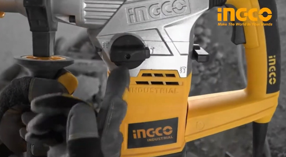 Перфоратор SDS-Plus INGCO RH15008 INDUSTRIAL 1500 Вт 5 Дж