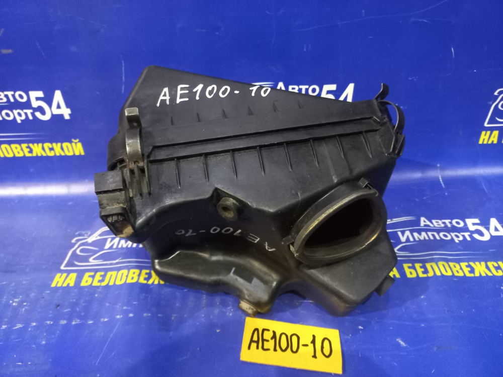 Корпус воздушного фильтра TOYOTA SPRINTER 1995