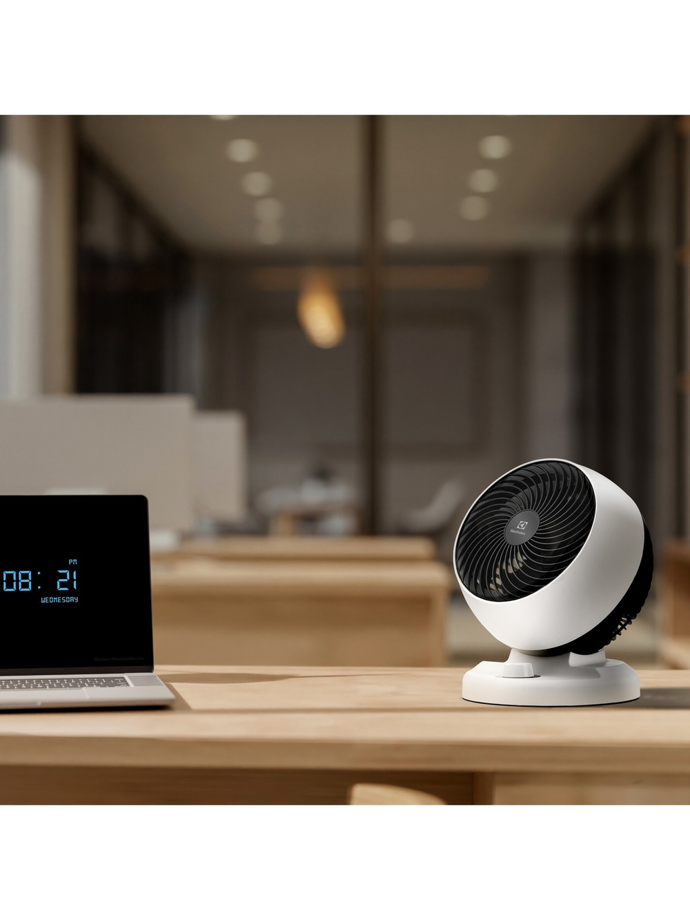 Вентилятор настольный Electrolux ETF-108W