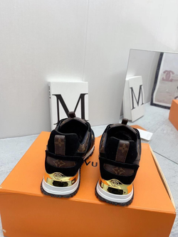 Кроссовки Louis Vuitton