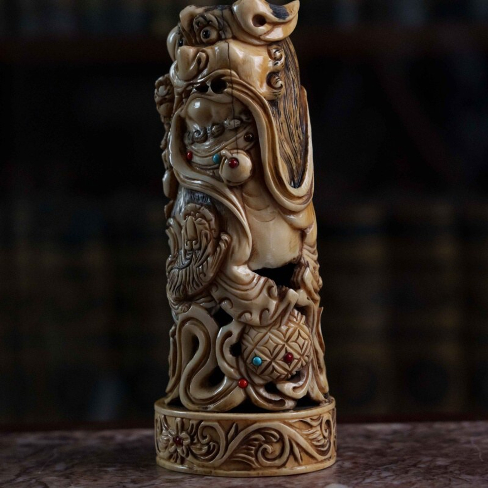 Окимоно «Небесный лев-страж» или «Собака Фо»