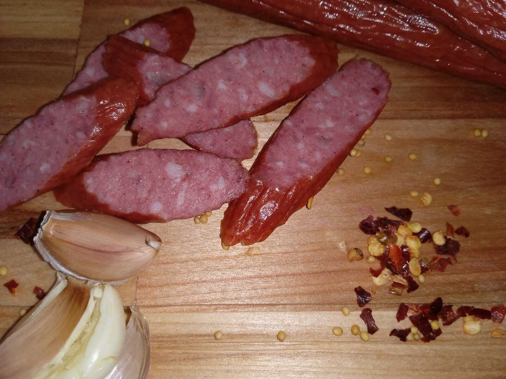 Колбаски Охотничьи из свинины(100 гр)
