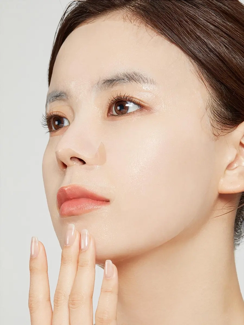 APRILSKIN Успокаивающая тканевая маска-эссенция с экстрактом календулы Real Calendula Deep Essence Mask 20 гр