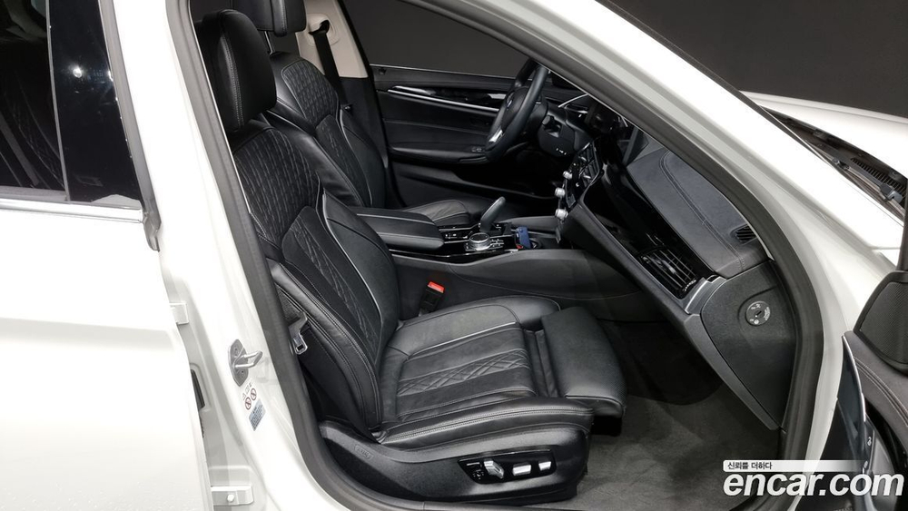 BMW 5 Series (G30) 523d Luxury (11.2020)