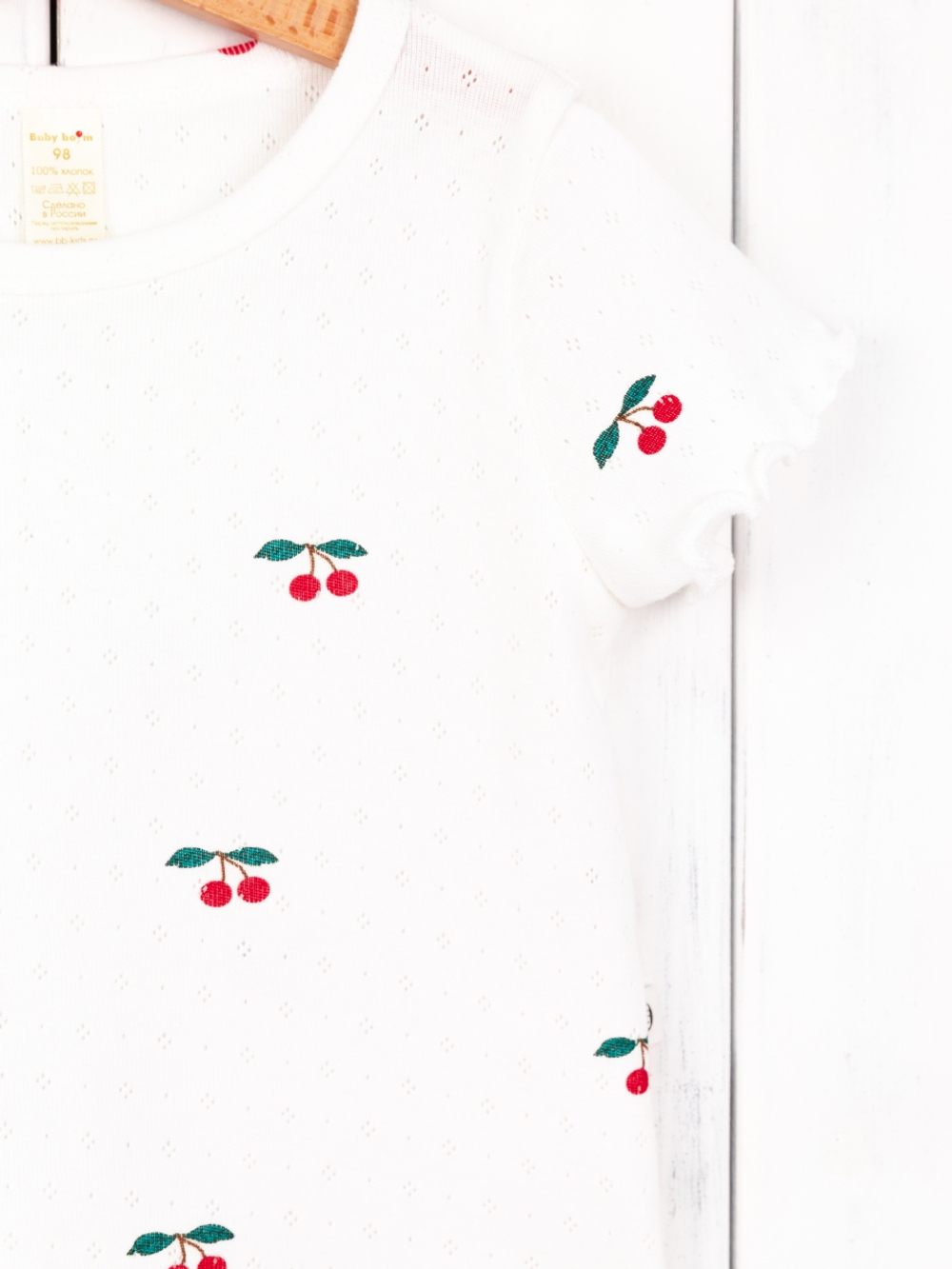 Пижама с шортиками Вишенки