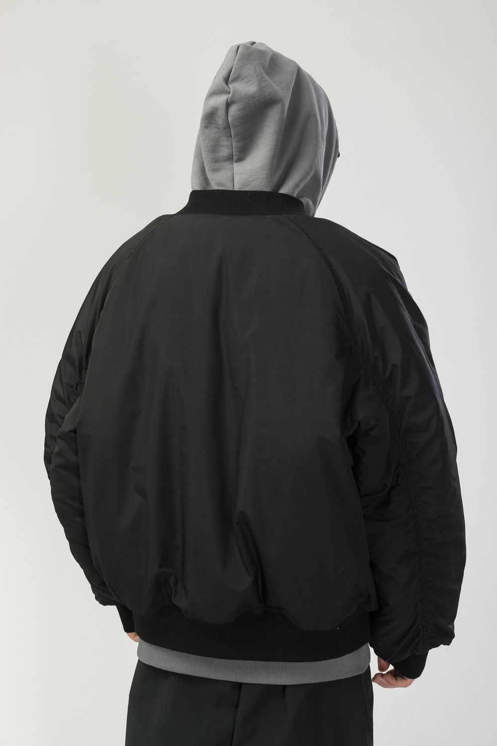 Бомбер CODERED Зимний Bomber Wide Черная