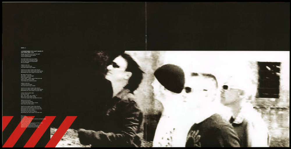 U2 / How To Dismantle An Atomic Bomb (LP)