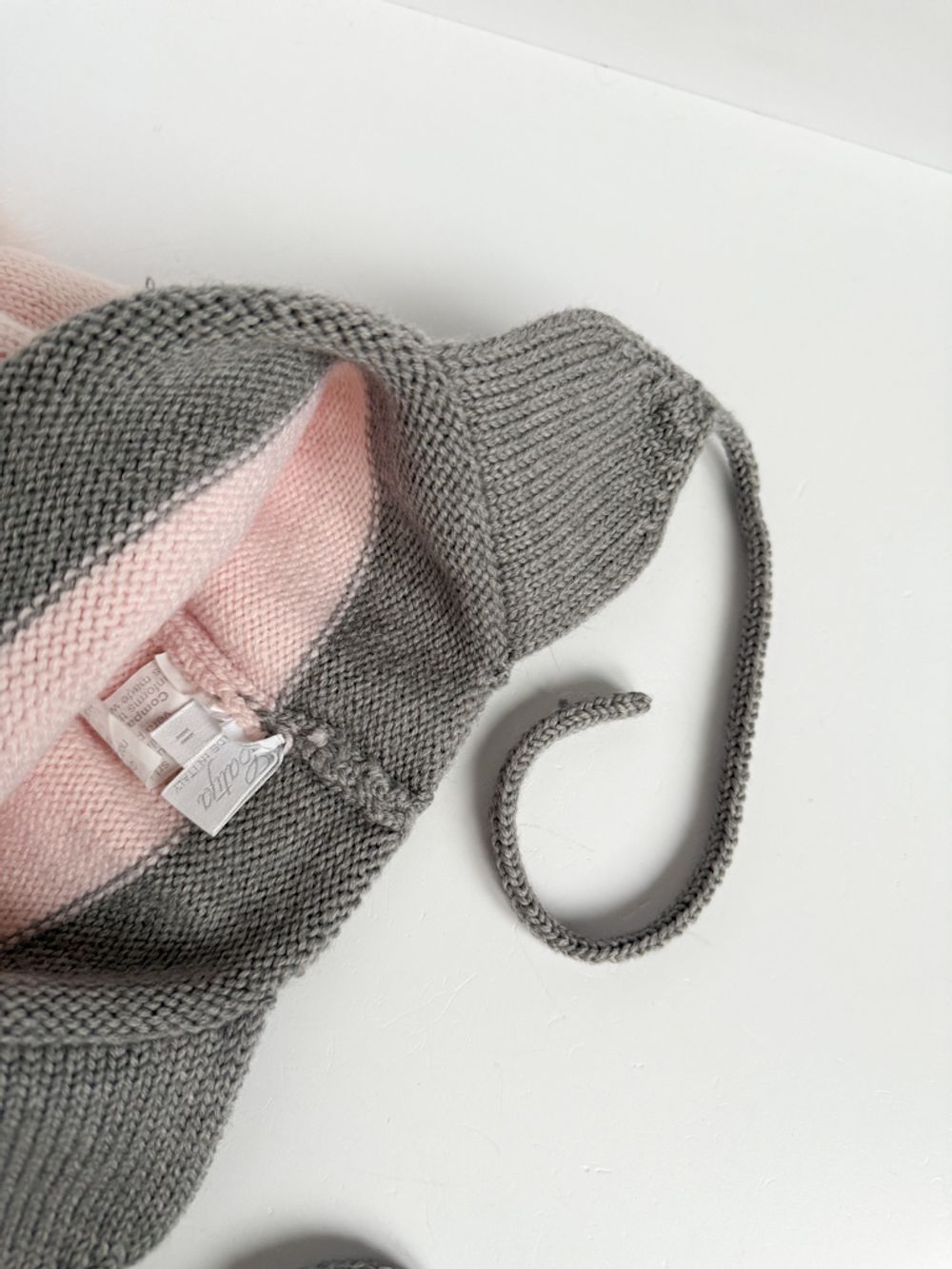 Шерстяная шапка Catya на 2 года