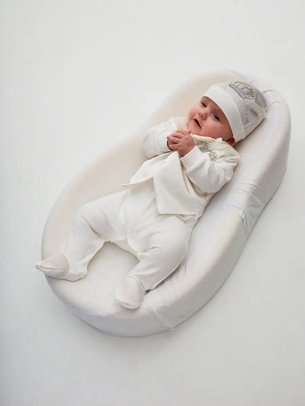 Комбинезон для новорожденного на выписку