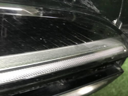 Битая Фара правая Genesis G70 (2020-н.в.) LED