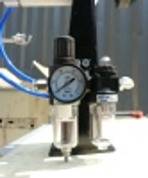 Комплект крепления заготовки с пневмопинолью INMTC для позиционеров, INTEGRAL