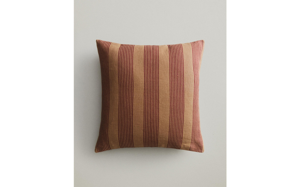 Zara Home наволочка декоративная из льна, светло-бежевый, в полоску, 50x50 см