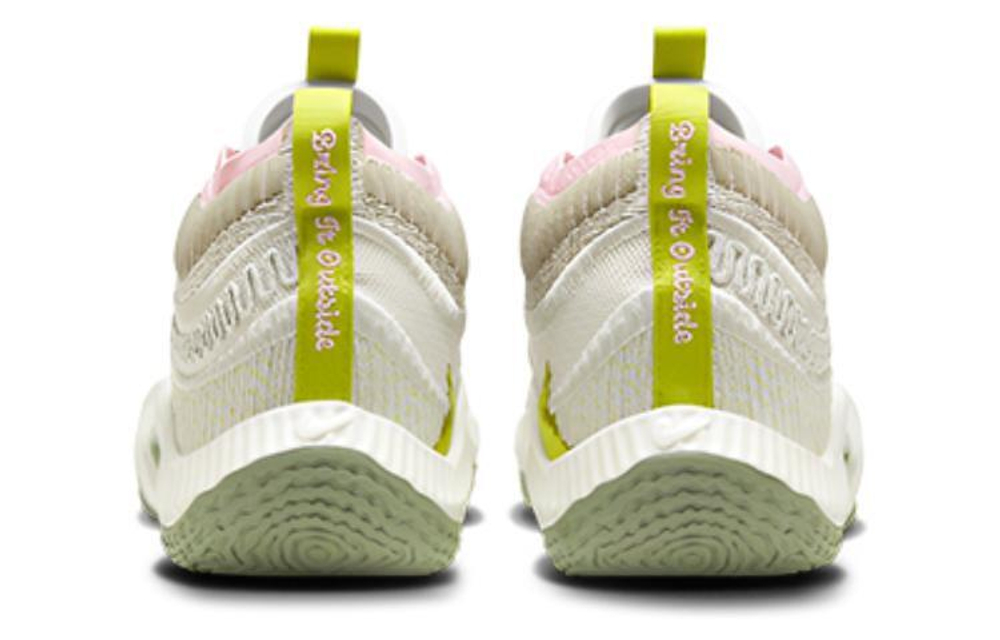 Кроссовки Nike Cosmic Unity 3