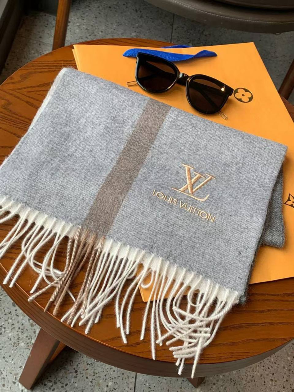 Шарф Louis Vuitton