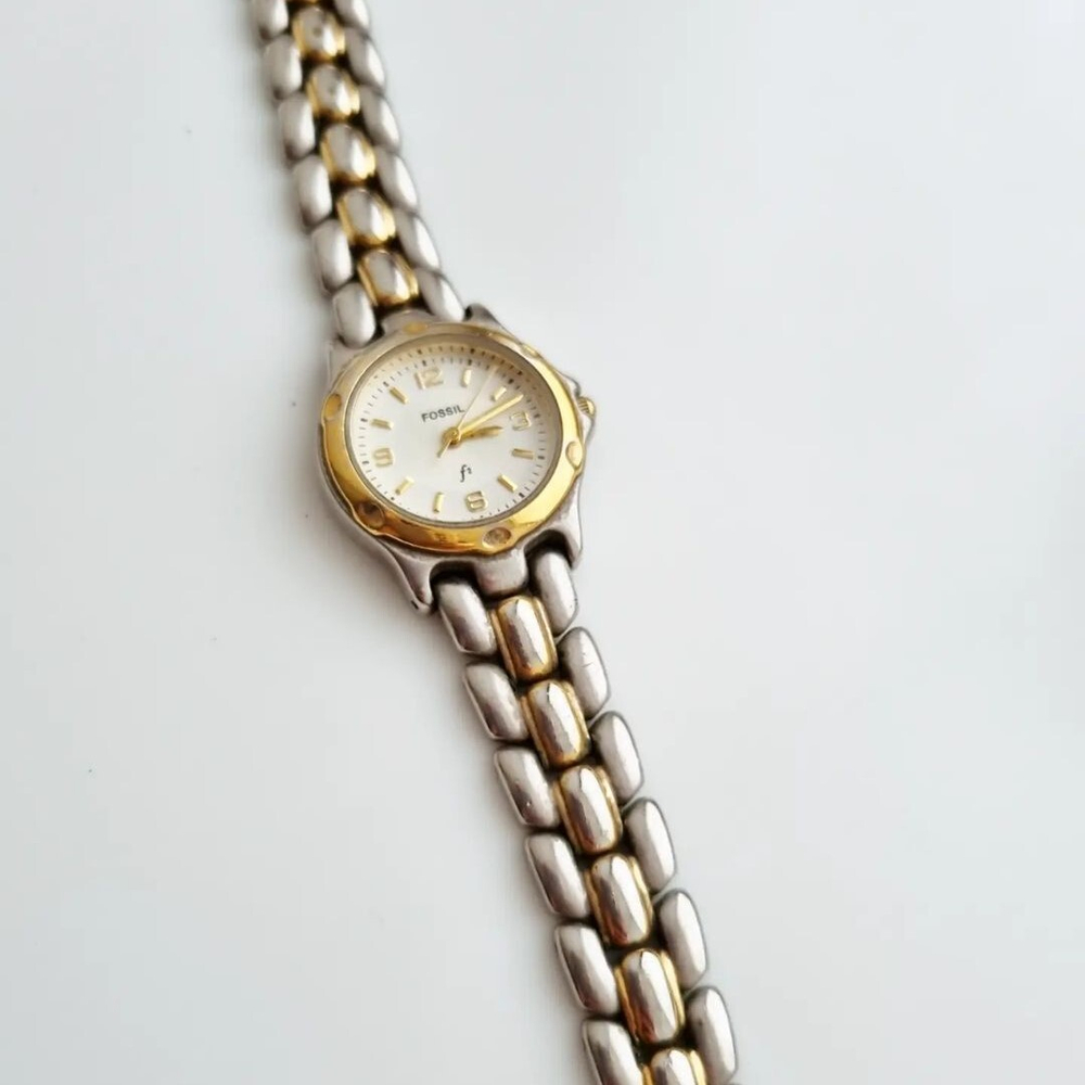 Часы Fossil