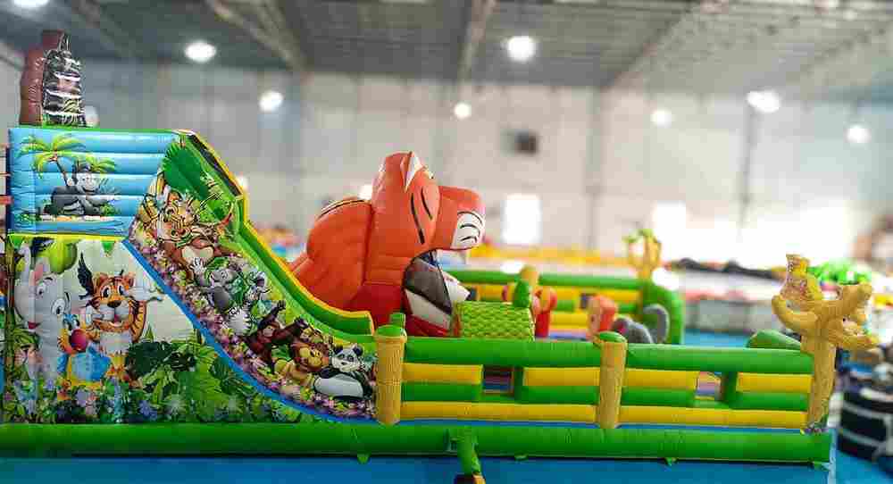 Коммерческий надувной батут «Прайд 2» с широким входом, 12*7*6 м