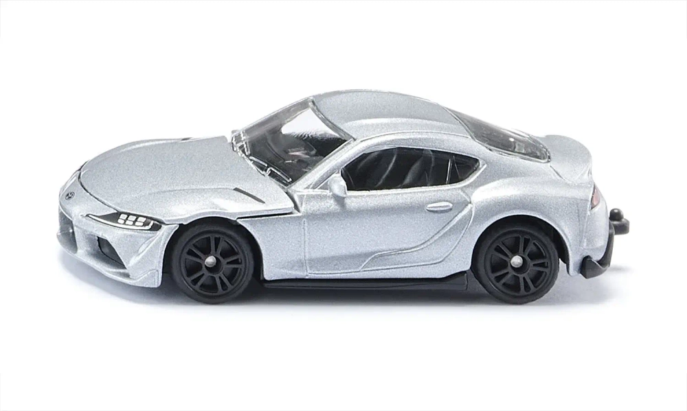 Машина Toyota GR Supra