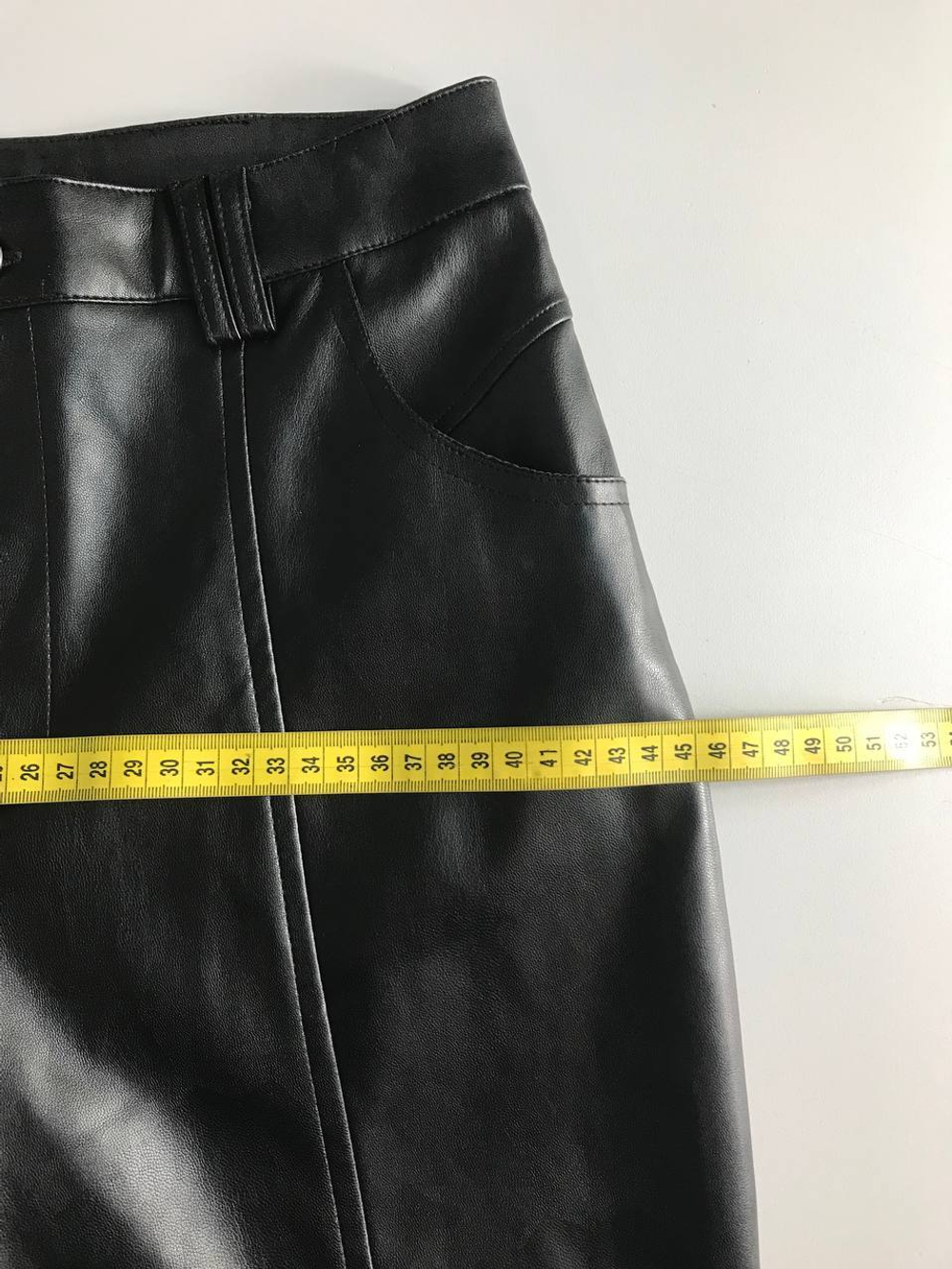 Брюки Ostin под кожу, маркировка S, визуально на 44 размер