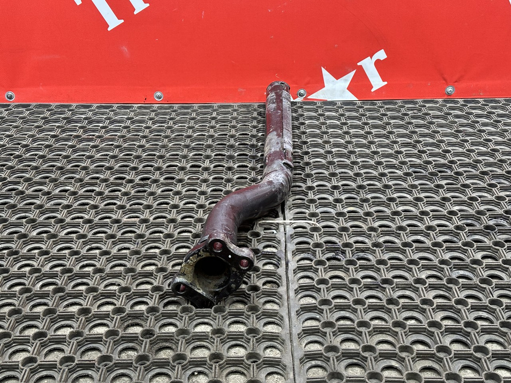 Кронштейн крыла заднего правый 2023г