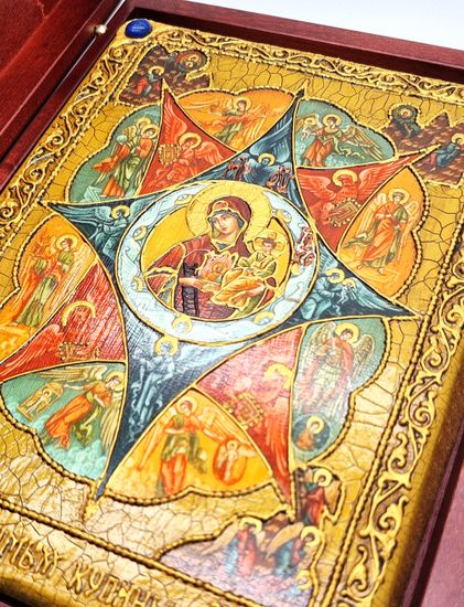 Икона Божией матери "Неопалимая купина". 150 х 200 мм
