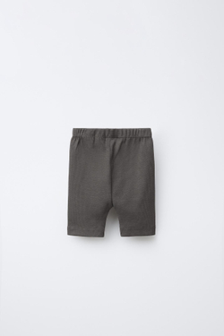 ZARA ШОРТЫ-ВЕЛОСИПЕДКИ В РУБЧИК С НАШИВКОЙ, АНТРАЦИТОВО-СЕРЫЙ