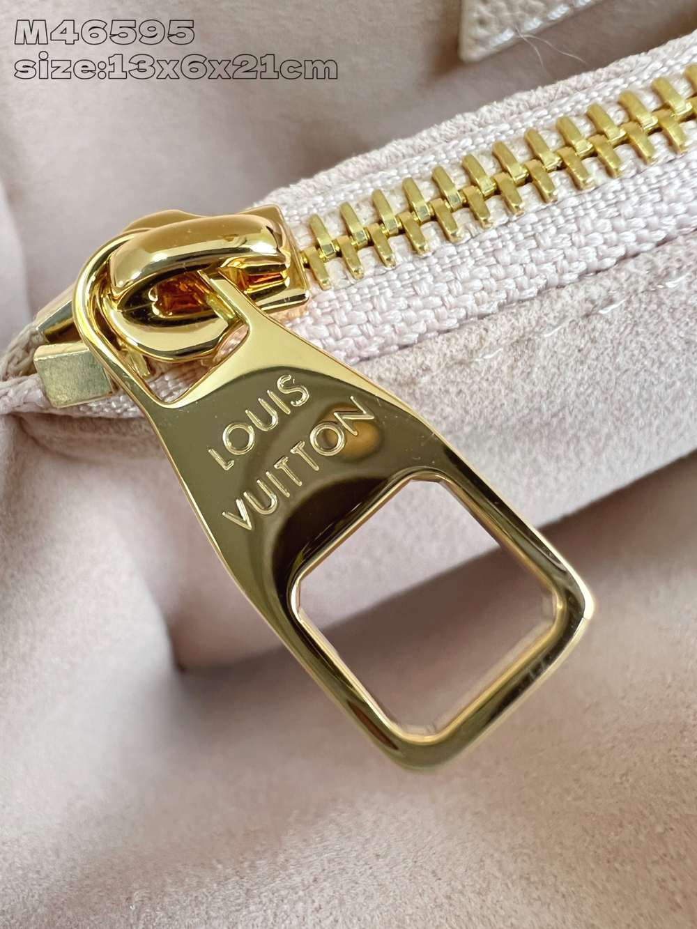 Louis Vuitton Pochette Metis East West