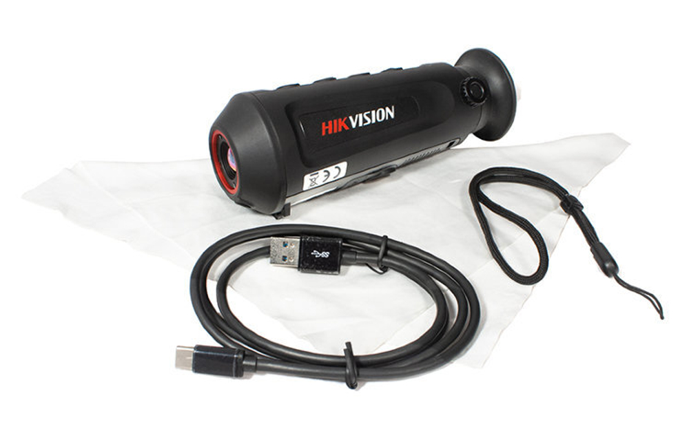 Тепловизор Hikvision DS-2TS03-15XF/W