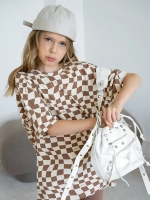 Костюм для девочки летний в клетку