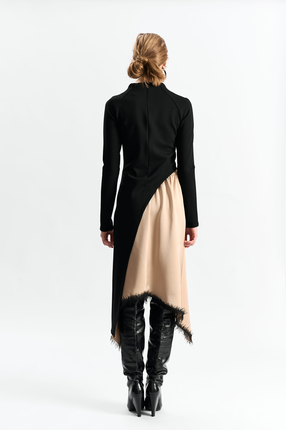 Лонгслив фигурный 1265 черный