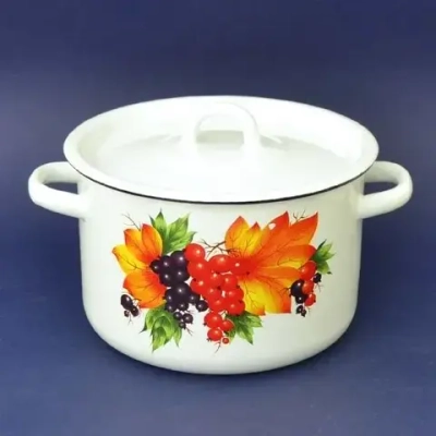 Кастрюля эм. 3,0л с рис (Магнитогорская эмаль)