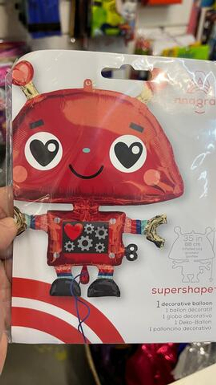 Фигура фольгированная «Влюбленный робот»
