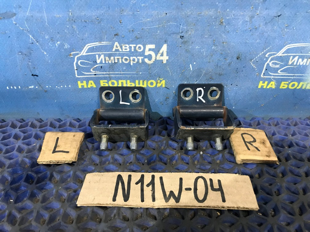 Петля багажника MITSUBISHI RVR 1996