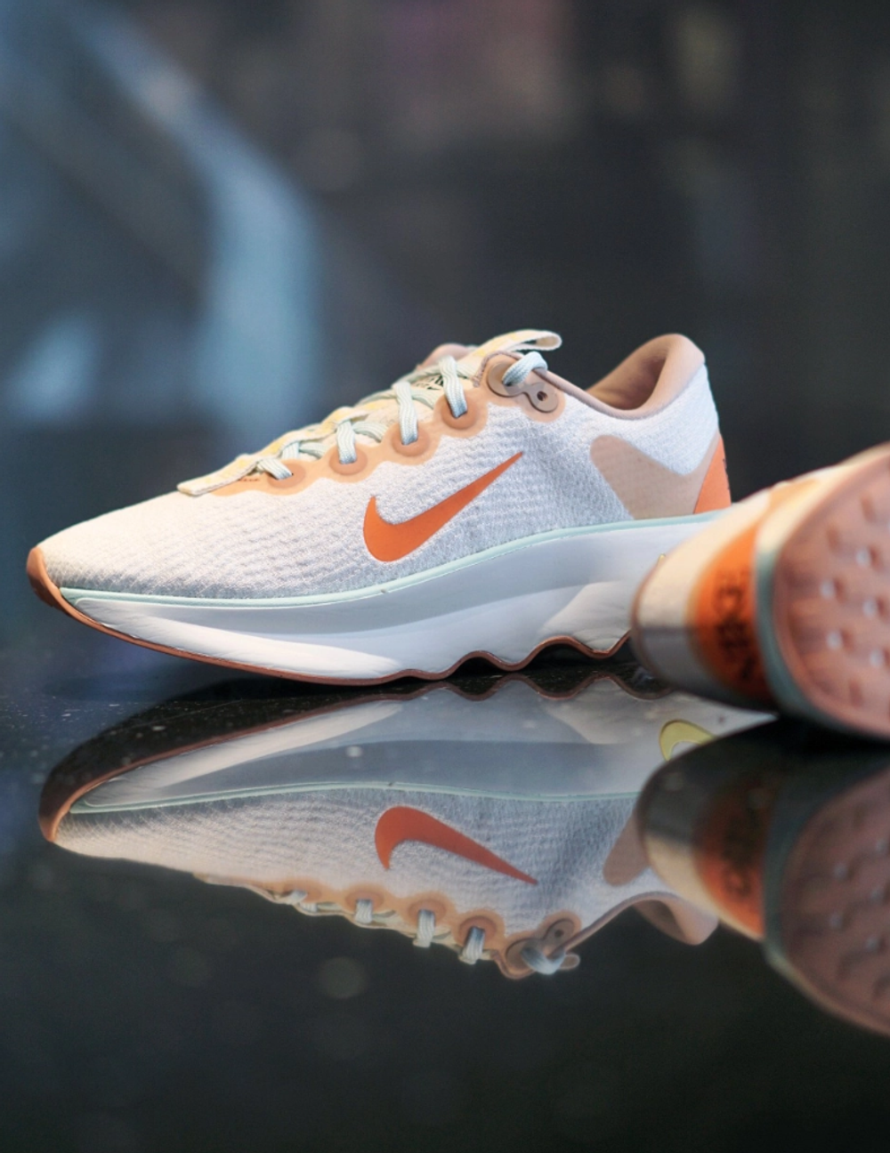 Мужские кроссовки Nike Motiva 'Pale Ivory Amber Brown' FN8887-181
