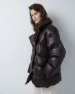 Пуховик двубортный укороченный темный шоколад