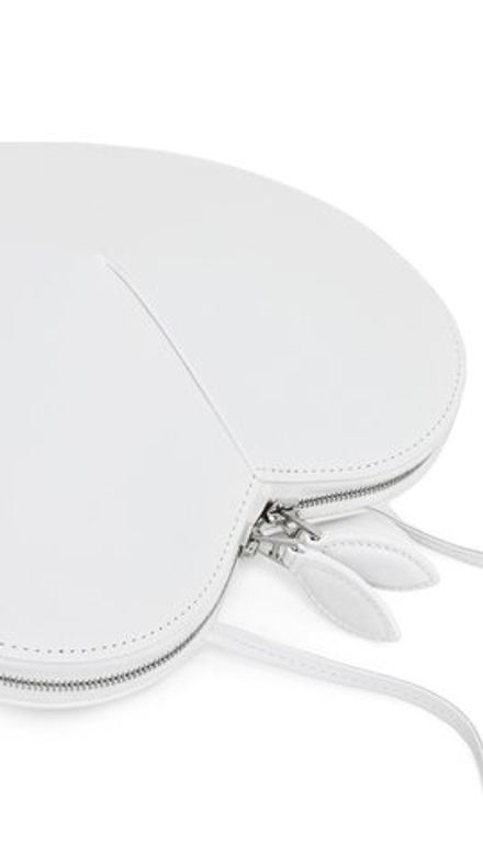 ALAIA СУМКА LE CŒUR ИЗ ТЕЛЯЧЬЕЙ КОЖИ, БЕЛЫЙ
