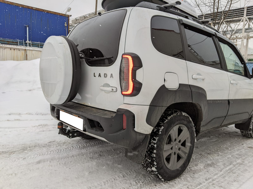 Фаркоп для Lada Niva Travel 2021-, Chevrolet Niva 2009-2020 без снятия и подрезки бампера.Нагрузки: 1200/50 кг, (без электрики в комплекте) - 2123.01.P Трейлер