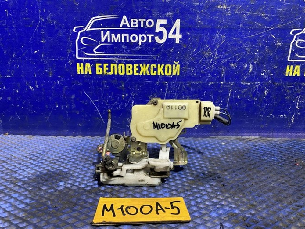 Замок двери задней правой TOYOTA DUET 1998-2000