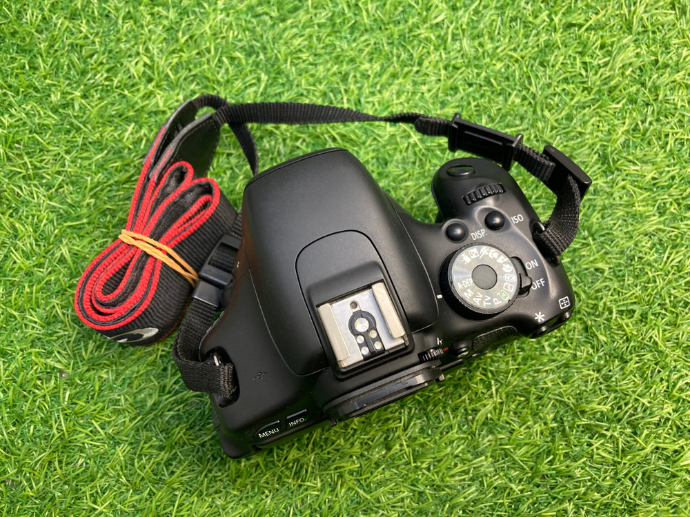Canon EOS 600D  (15 000 кадров) Покупка/Продажа