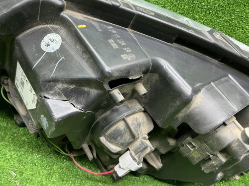 Битая Фара правая Nissan Qashqai J11 13-19 галоген